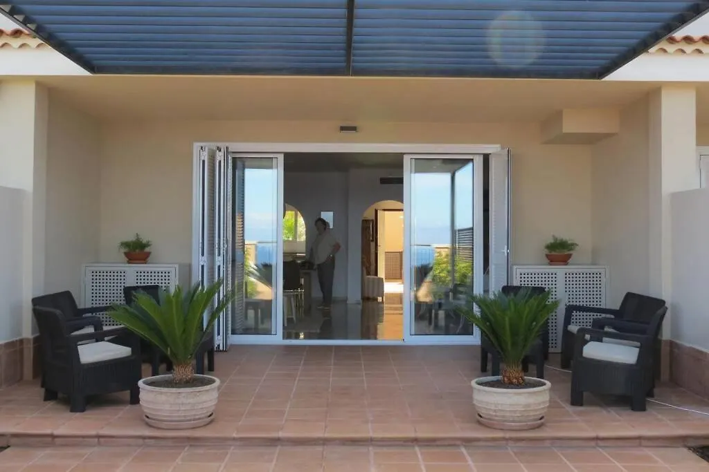 Nyaraló Luxury House With 3 Bedrooms, Sea Wiew And Swimming Pool In A Quiet Residence Puerto de Santiago Spanyolország