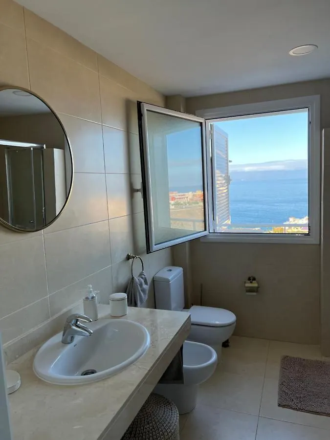 Luxury House With 3 Bedrooms, Sea Wiew And Swimming Pool In A Quiet Residence Puerto de Santiago Spanyolország