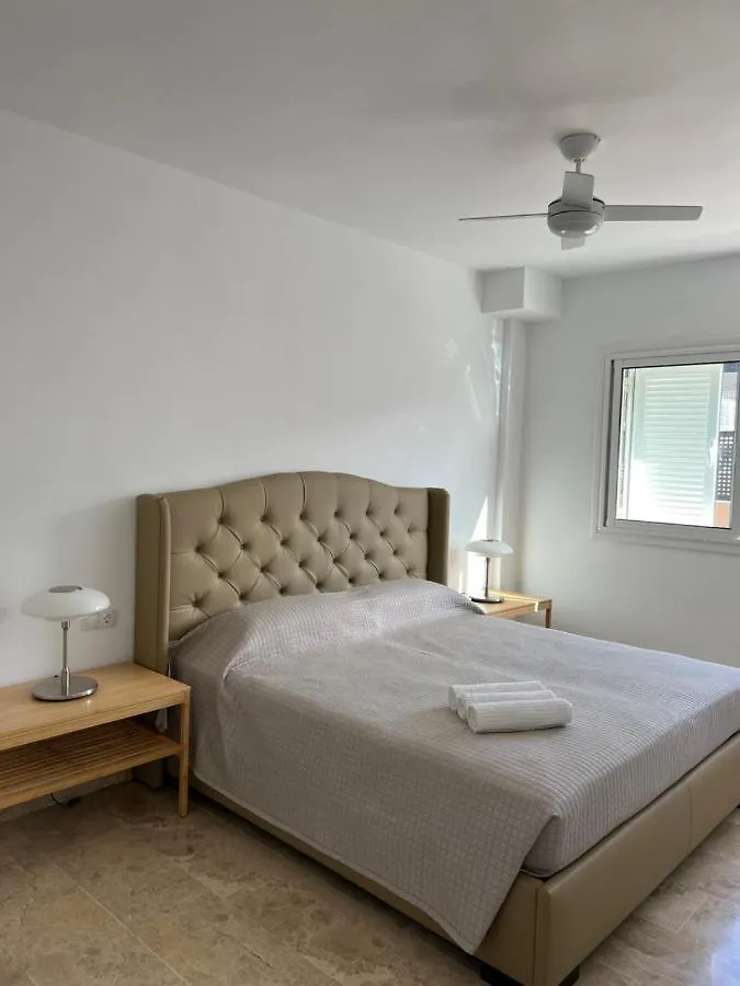 Luxury House With 3 Bedrooms, Sea Wiew And Swimming Pool In A Quiet Residence Puerto de Santiago Nyaraló
